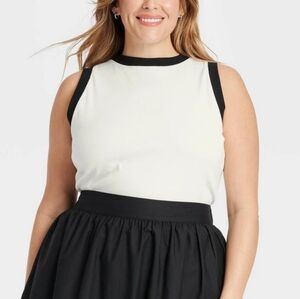 Ava & Viv Black and White Muscle Tee